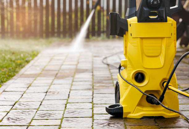 Professional Pressure Washing Services in Head Of The Harbor, NY